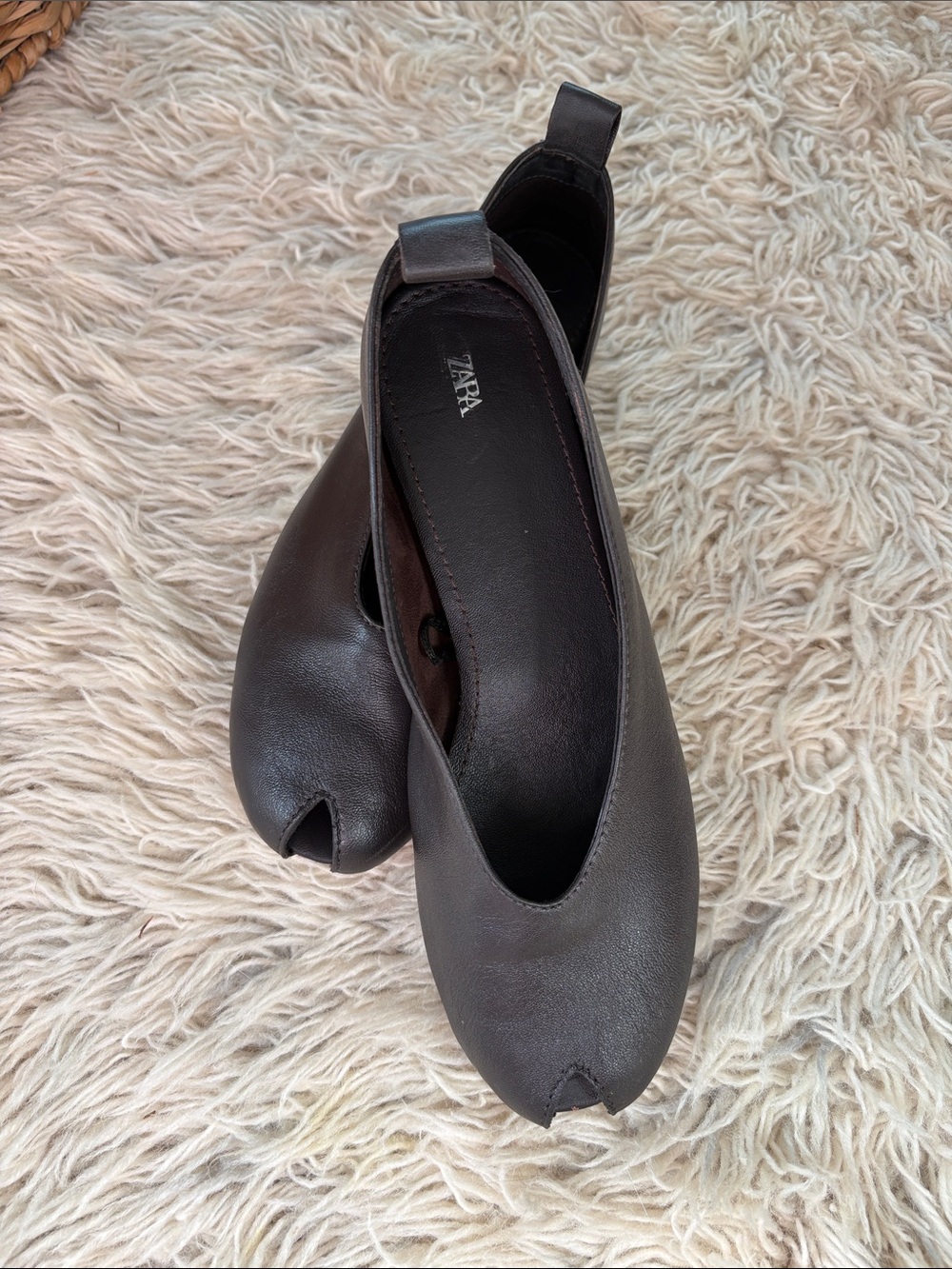 Zara Dark Brown Split-Toe Leather Flats